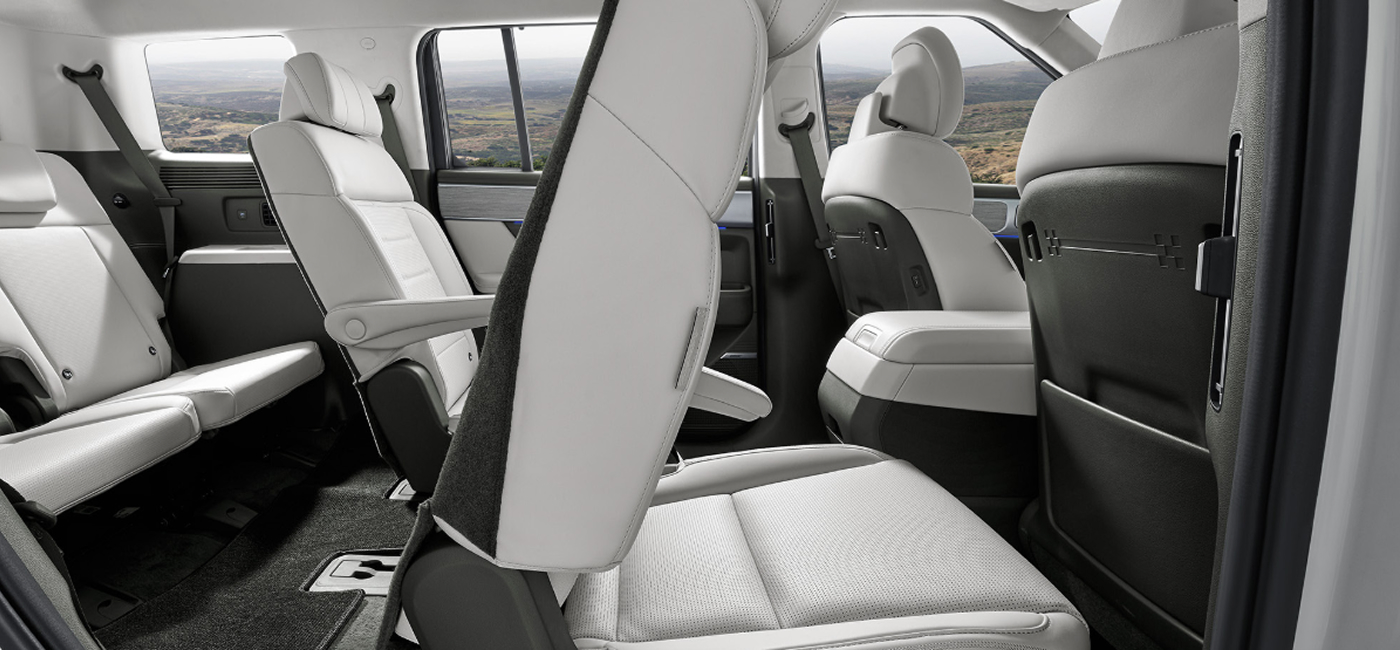 04. B-Pillar & Luggage Air Vent